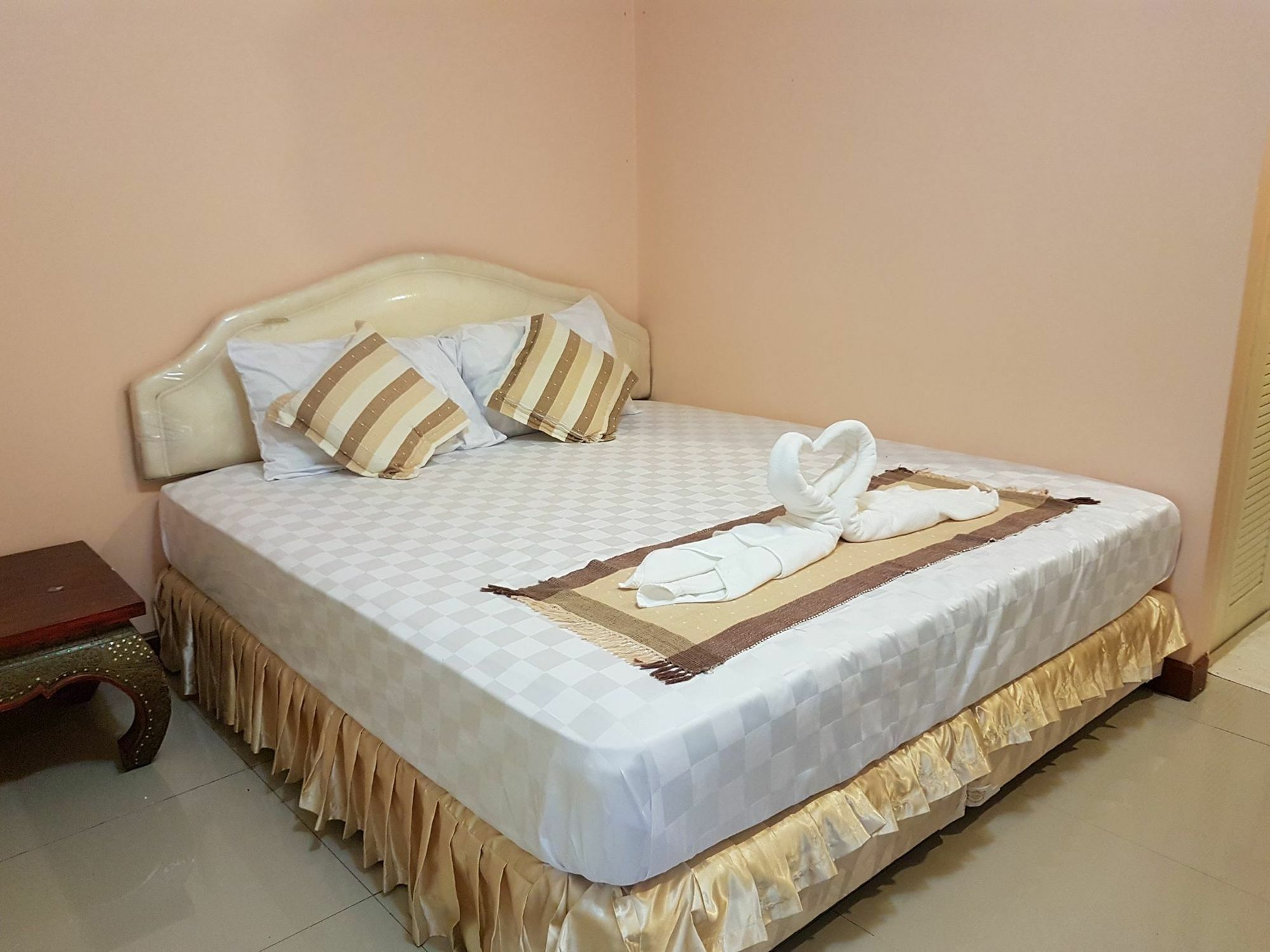 Green Leaf Resort Surin Extérieur photo